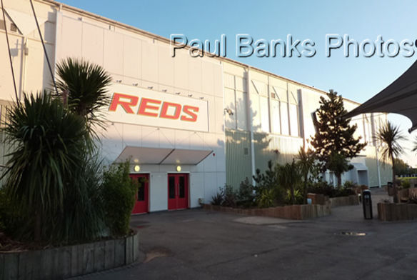 Paul Banks Photos - Butlins Reds club entrance