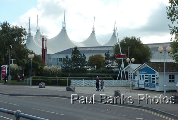 Paul Banks Photos - Butlins Minehead main entrance