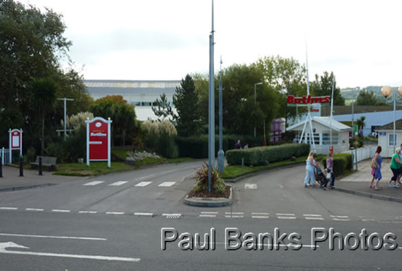 Paul Banks Photos - Butlins Minehead main entrance